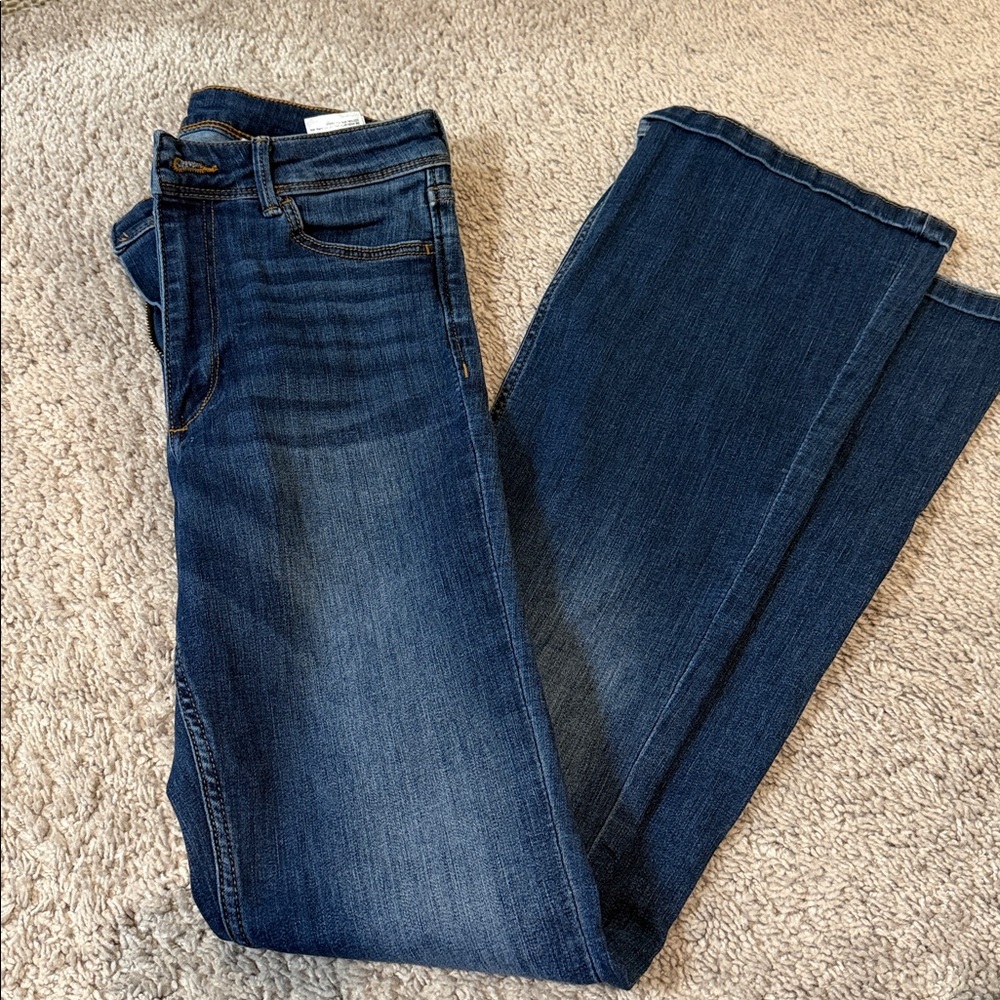 H&M flare high waisted jeans